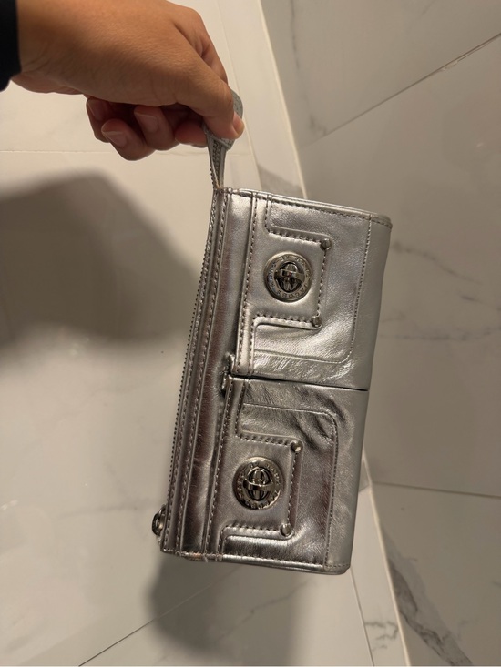 Marc Jacobs Handbags - Marc Jacob’s Y2K Silver Metallic wallet- Stylish Evening Bag